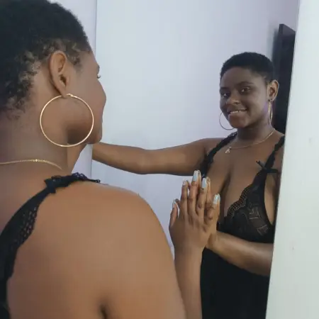 Naomypink Naomypink