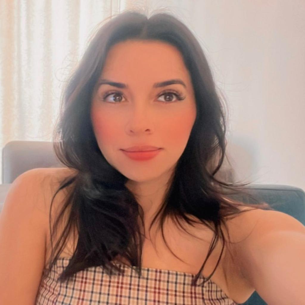 Emma Roa Emma Roa