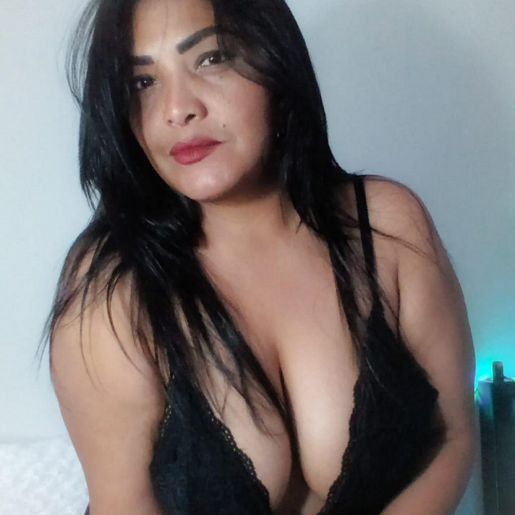 Evette Dominguez Evette Dominguez